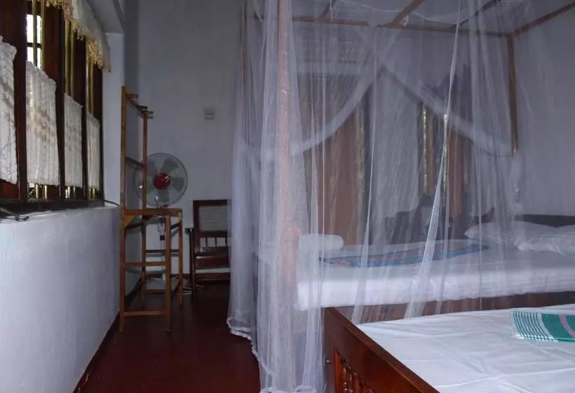 Majatalo Abberny Villa