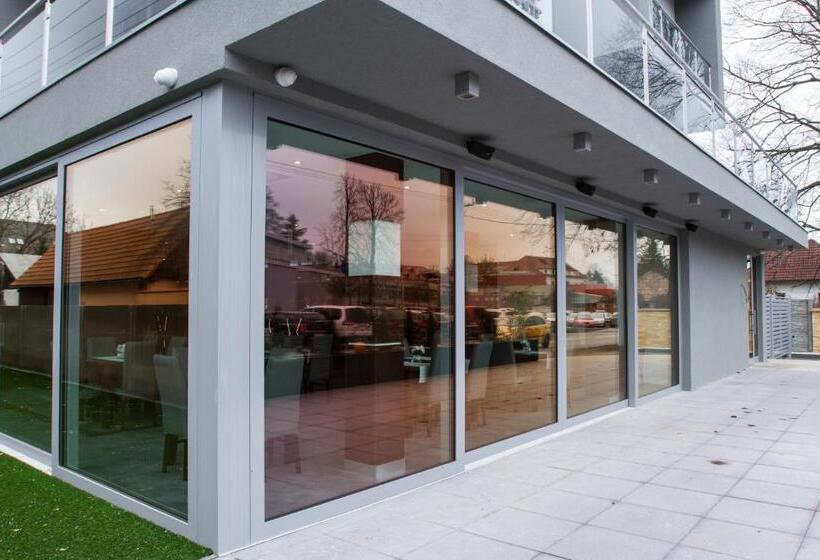 膳宿费 Guest House Frizzante