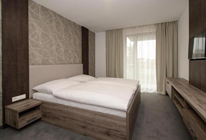 膳宿费 Guest House Frizzante