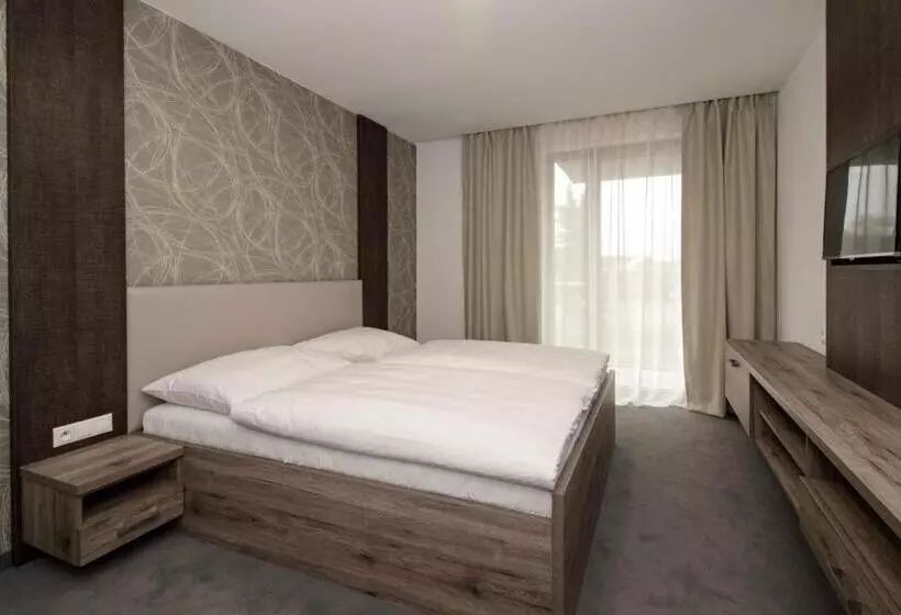 Majatalo Guest House Frizzante