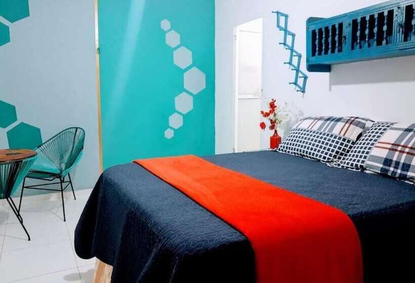 פנסיון Hostal Solsticio Guajiro