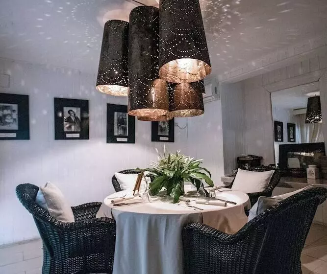 پانسیون La Villa Des Fées