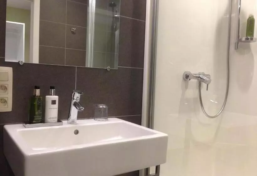 ペンション Rectoversovv