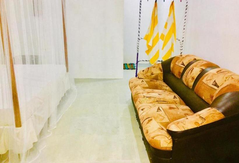 ペンション Sea Breeze Garden