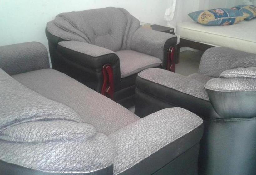 ペンション Sea Breeze Garden