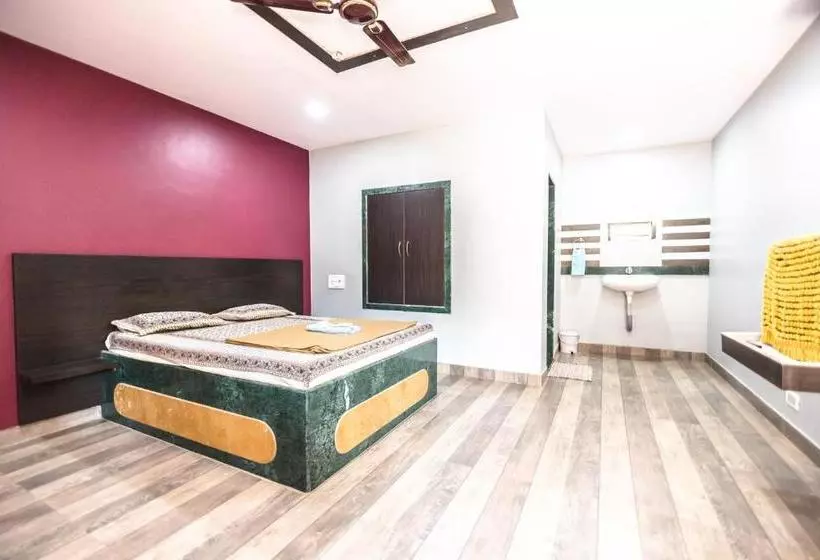 ペンション Vickys Guest House