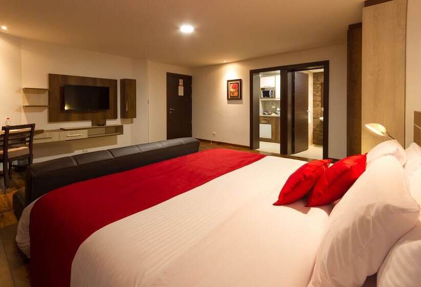 San Blas Hotel & Suites Ecuador