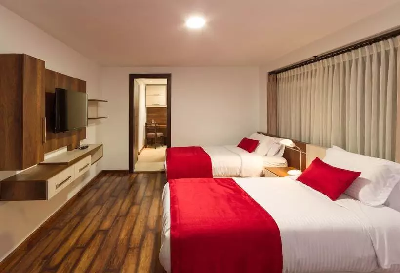 San Blas Hotel & Suites Ecuador