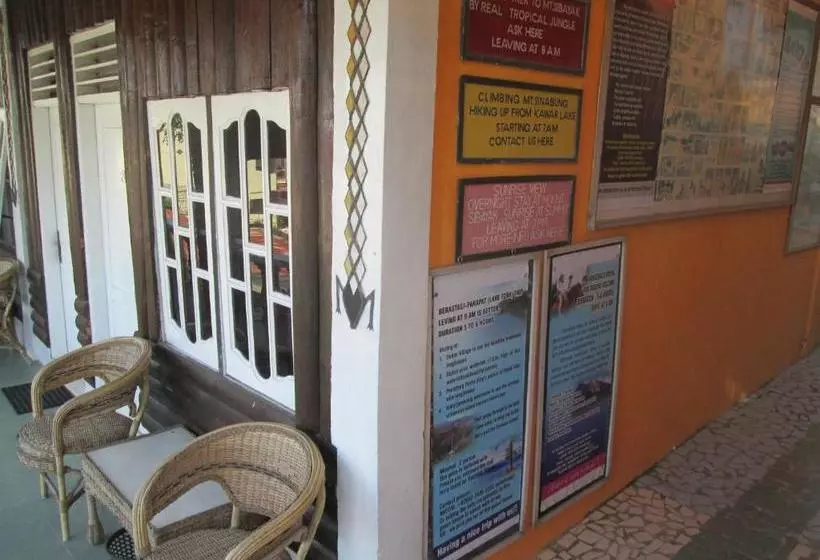 پانسیون Welcome To Wisma Sunrise Guest House 10 Minutes By Walking To The Big Fruit Market