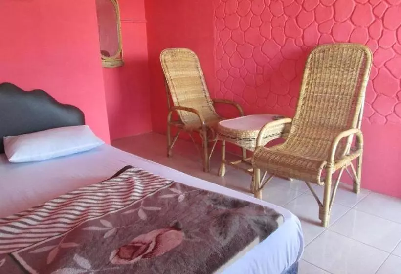 پانسیون Welcome To Wisma Sunrise Guest House 10 Minutes By Walking To The Big Fruit Market