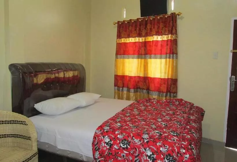 پانسیون Welcome To Wisma Sunrise Guest House 10 Minutes By Walking To The Big Fruit Market