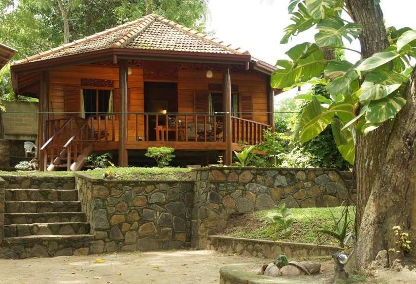 ペンション Eden Reverie Deluxe Rooms And Spa