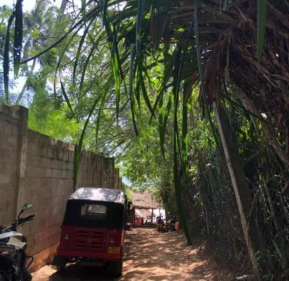 پانسیون Eden Reverie Deluxe Rooms And Spa