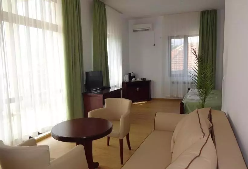 Majatalo Guest House Nocturno