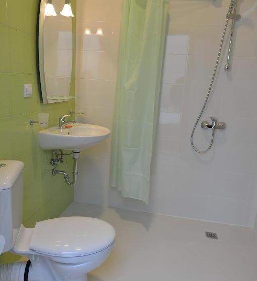 膳宿费 Guest House Nocturno