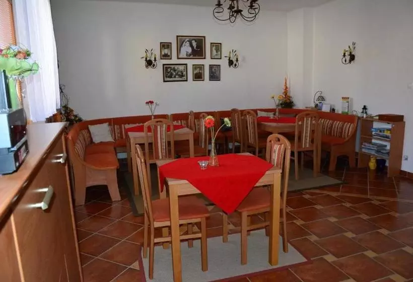 پانسیون Guest House Penzión Milka