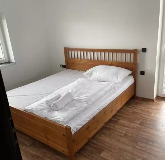 پانسیون Penzion Fajn