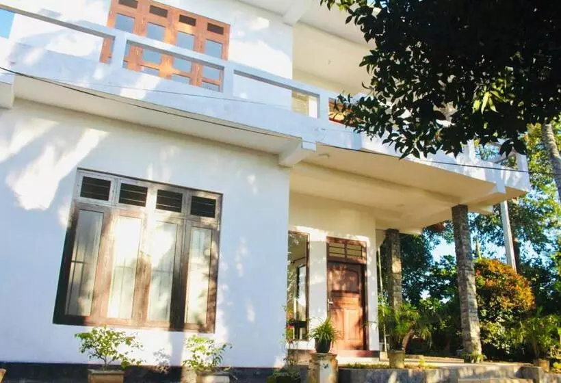 ペンション Plantation Inn