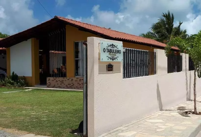 ペンション Pousada O Tabuleiro