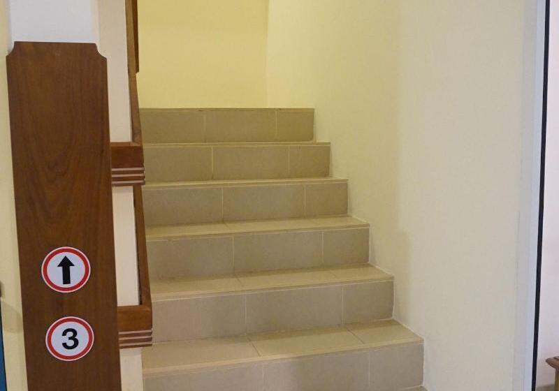 펜션 The Pho Thong Phuket