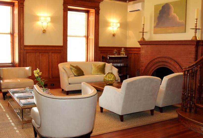 Общежитие Anchorage 1770