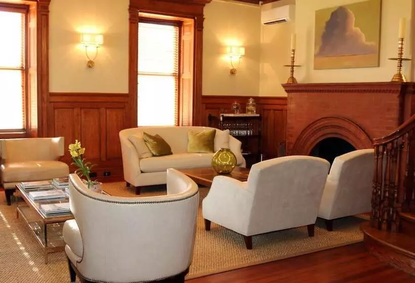 ユースホステル Anchorage 1770