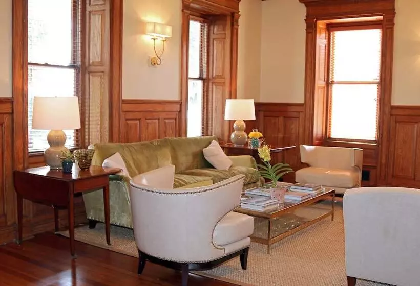 ユースホステル Anchorage 1770