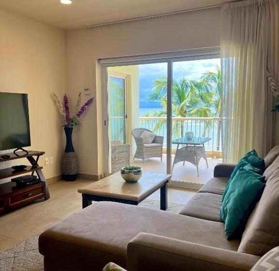 Condo At Krystal Grand Resort