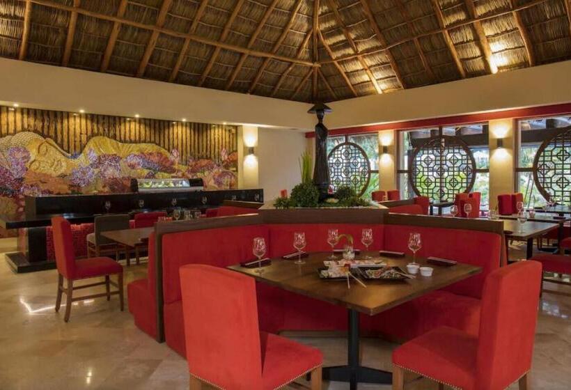 Condo At Krystal Grand Resort