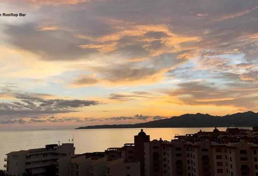 Condo At Krystal Grand Resort