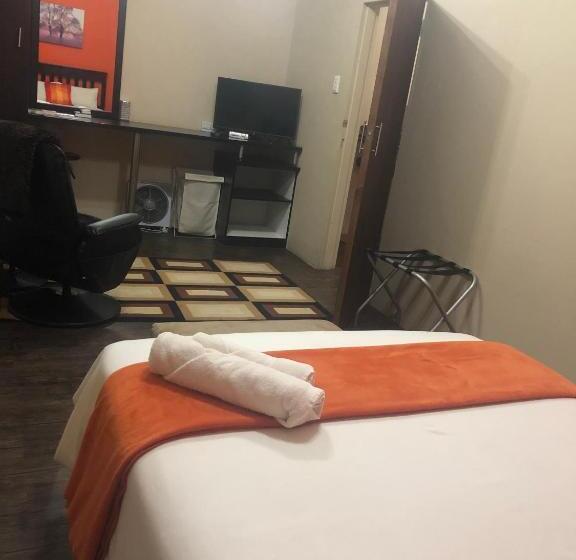 פנסיון Jc Studios Ermelo