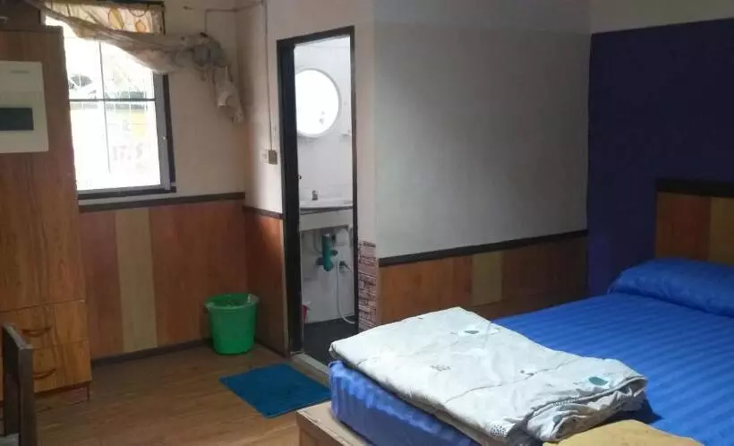 پانسیون Tanyahouse