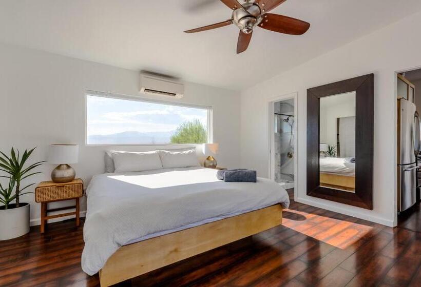 הוסטל Desert Hot Springs Inn