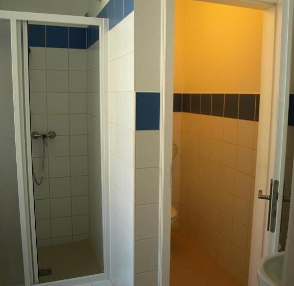 펜션 Ciszterci Szállás Pécs