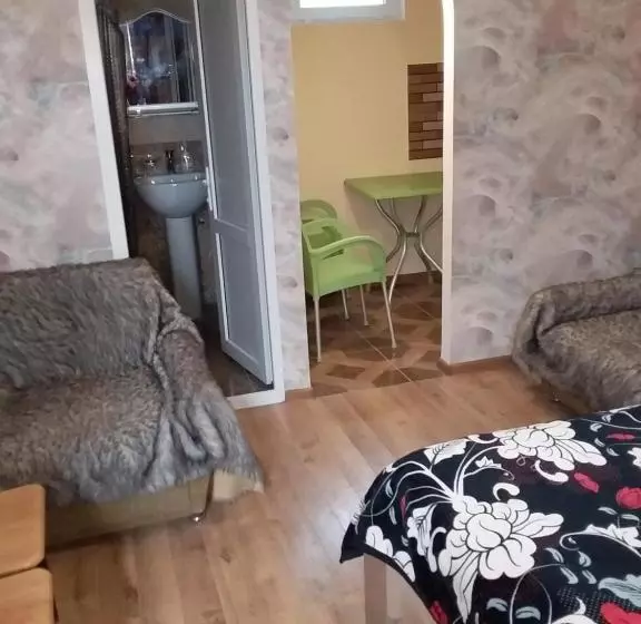 پانسیون Guest House Medea
