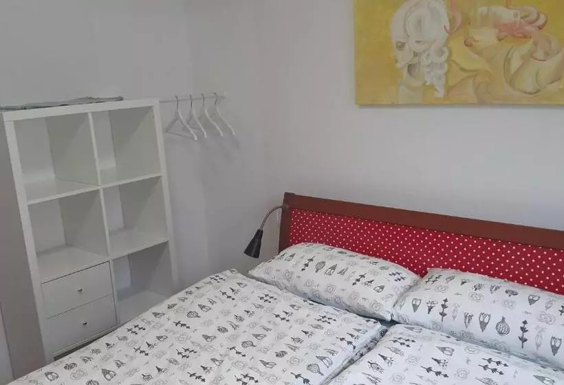 پانسیون Love 2 Solkan