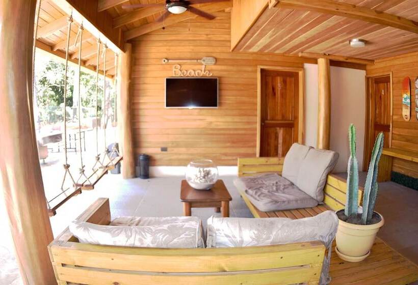 Casa Aura: Beachfront Premium Hostel