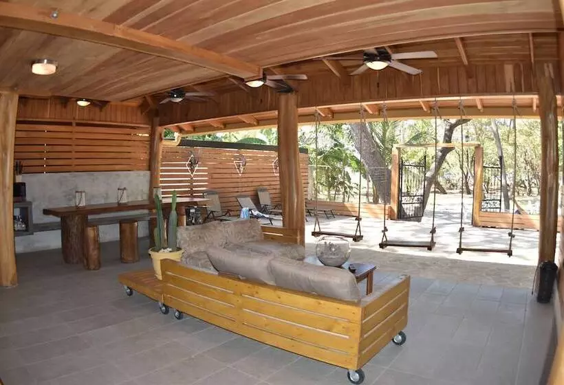 Casa Aura: Beachfront Premium Hostel