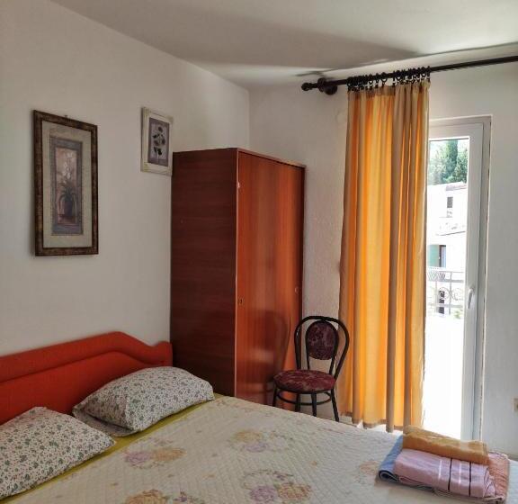 پانسیون Apartments Gvozdenović