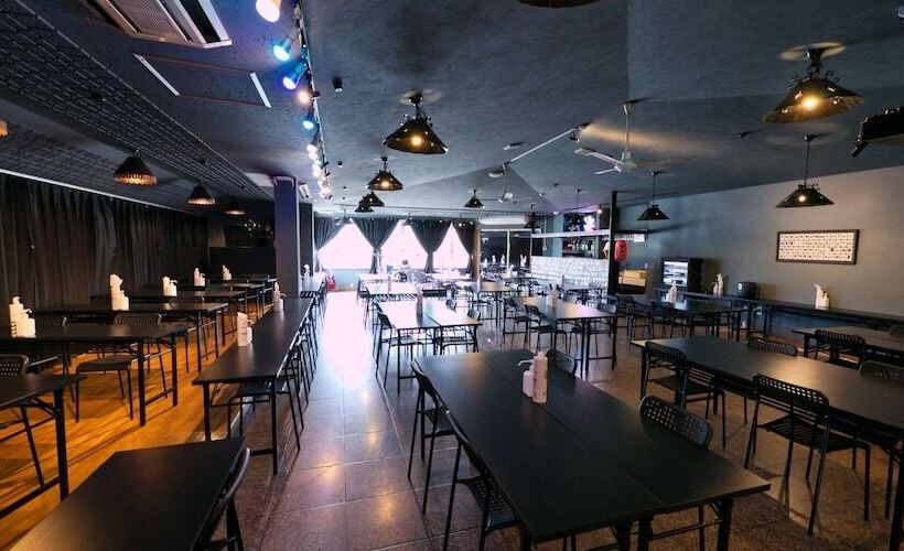 פנסיון Camelot