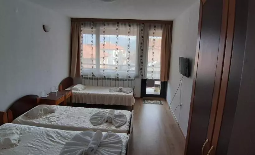 Majatalo Guest House Raffe