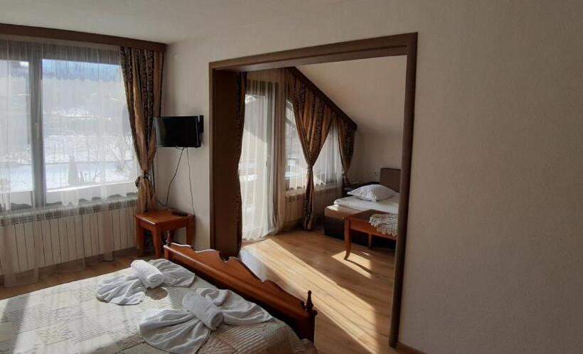 Пансион Guest House Raffe