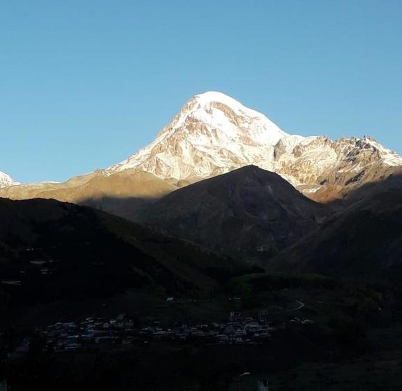 پانسیون Guesthouse Andro Burduli