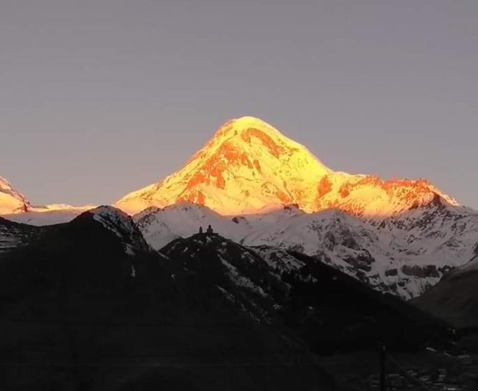 پانسیون Guesthouse Andro Burduli