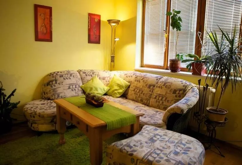 ペンション Penzion U Laca