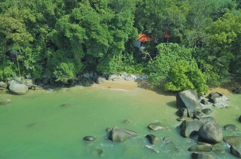 פנסיון Poseidon Bungalows