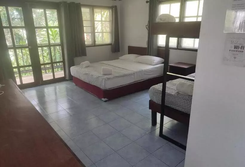 Majatalo Poseidon Bungalows