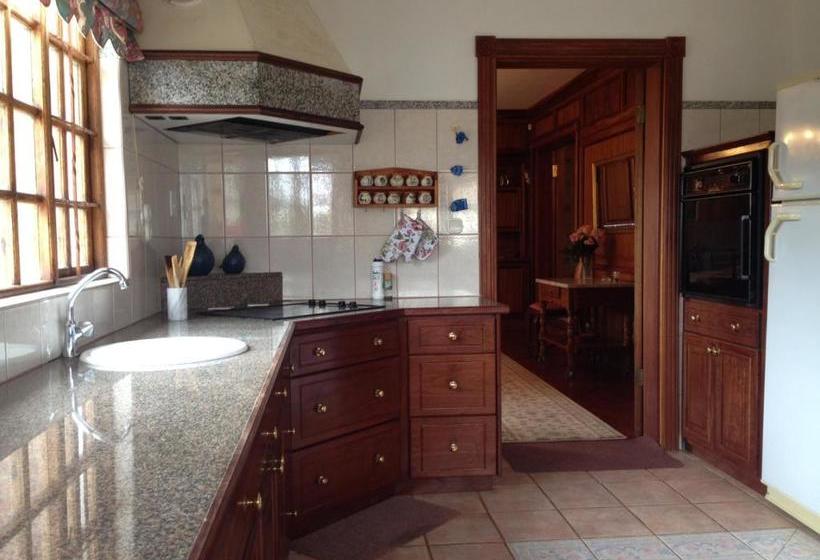 پانسیون Villa Sohrada