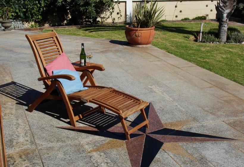 پانسیون Villa Sohrada