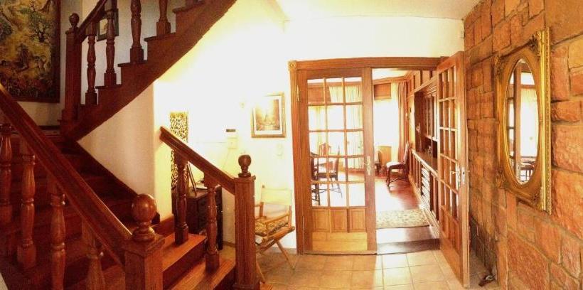 پانسیون Villa Sohrada